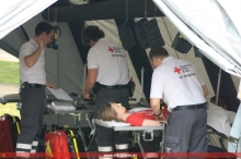 Versorgung im Behandlungszelt